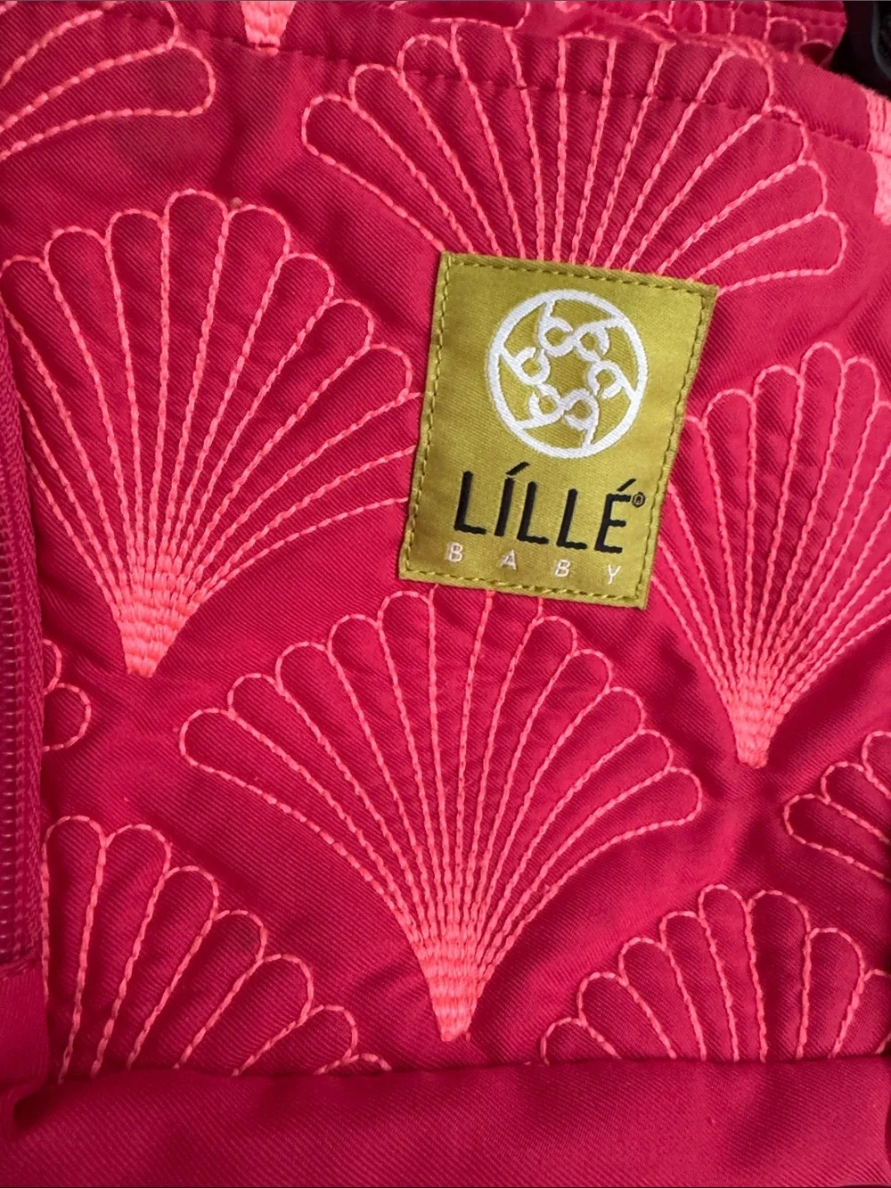 Lillebaby Embossed - Coral